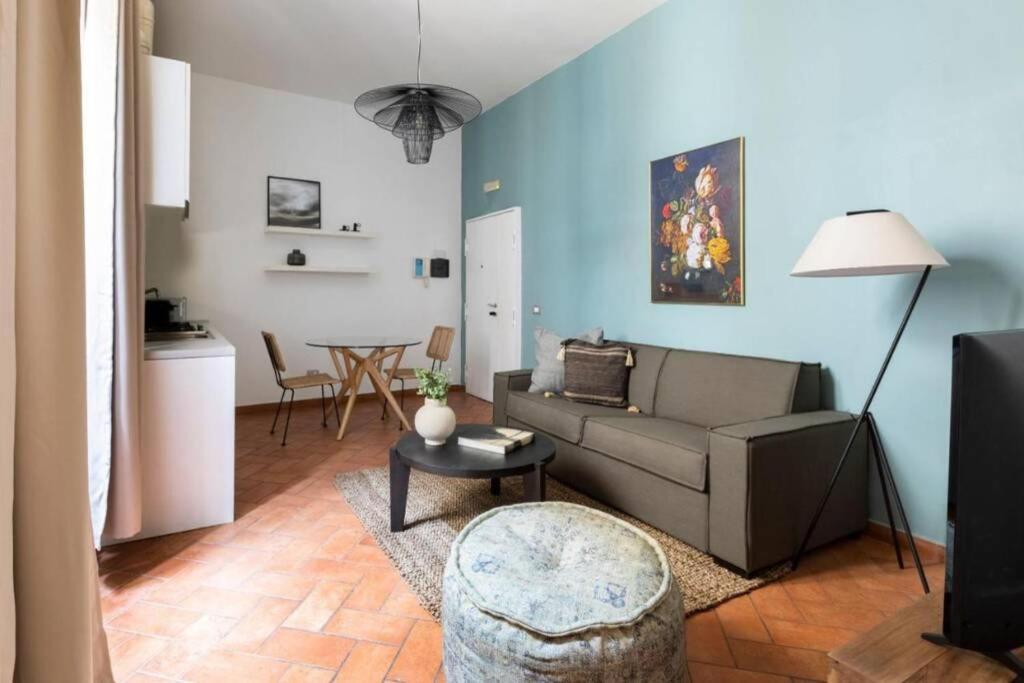 Charming 1br In Navona Square Rome