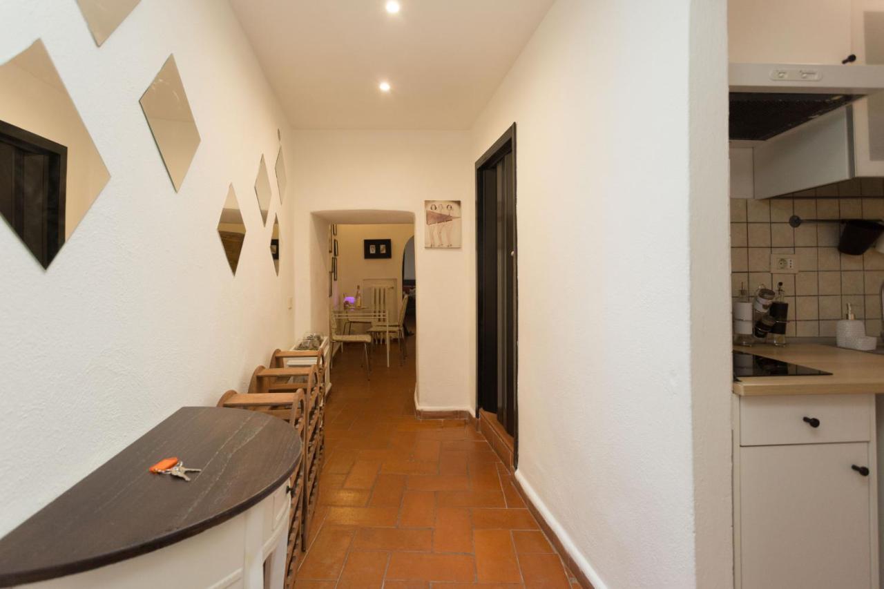 Grotto Experience 5pax Apartment Rome