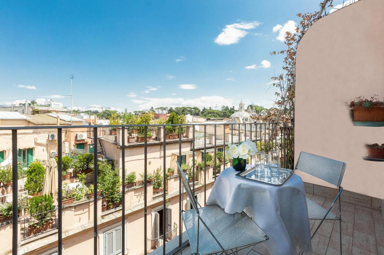 Apartment Lovely New Attic, Piazza Del Popolo! *