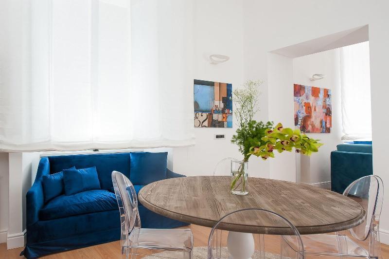 Dimora Degli Dei Guest house 2*