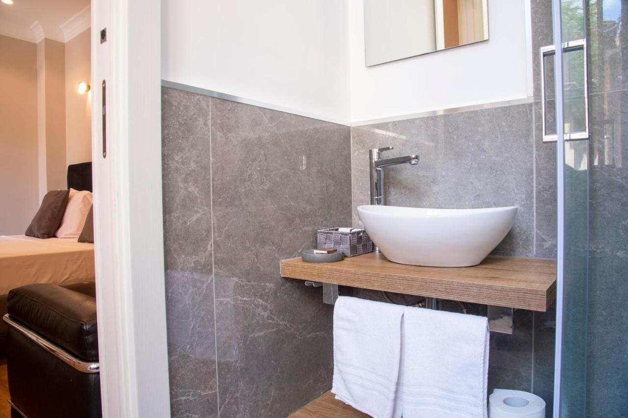Ad Tritone Guest house 2*