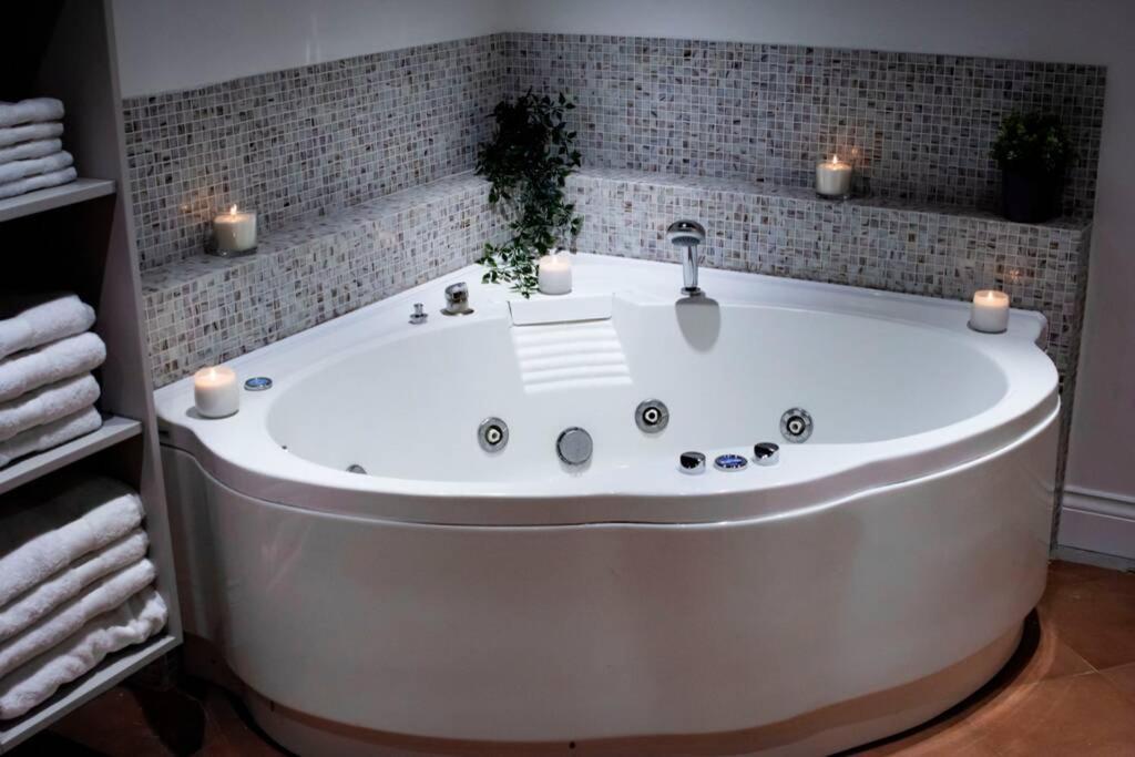 Domus Marina Vacanze Romane-colosseo Apartment Rome
