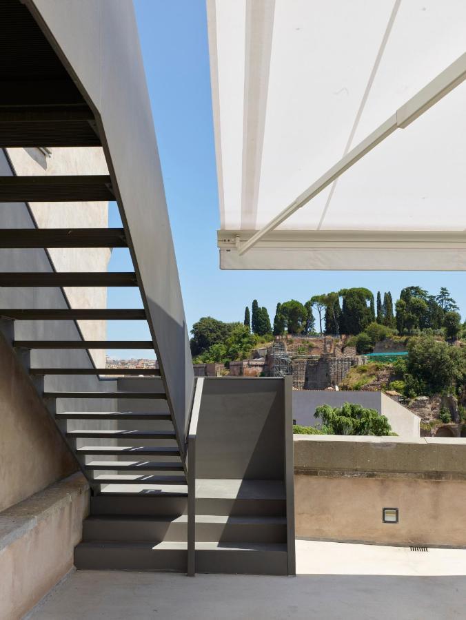 Rhinoceros 5* Rome