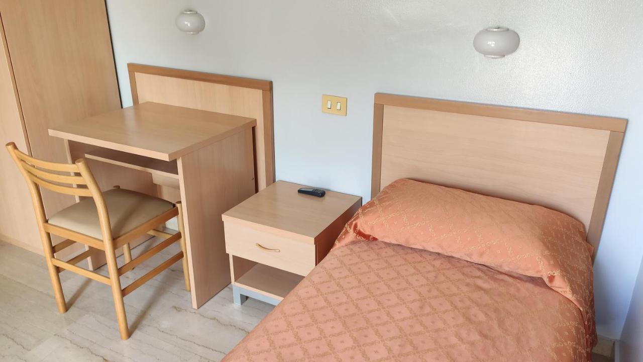 Hotel San Juan De Ribera, Casa Per Ferie Rome