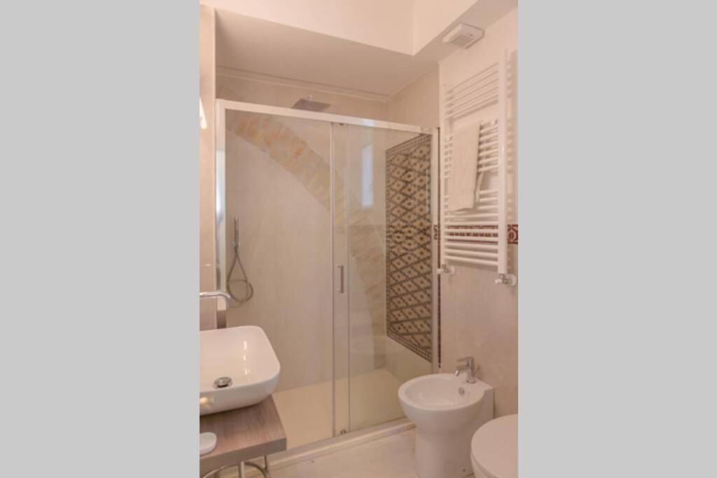 Romantica With Dehors Near San Giovanni Apartment *