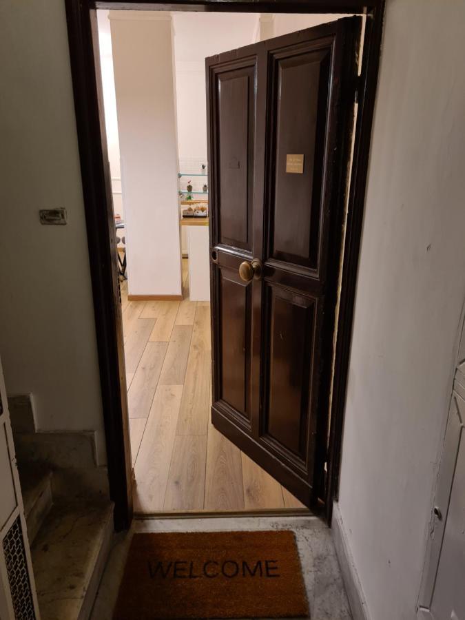 Apartment Via Del Corso Charme Rome