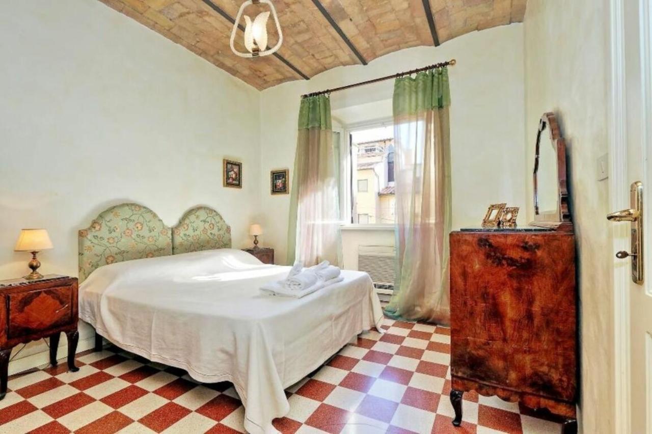 Borgo Vittorio Apartment Rome