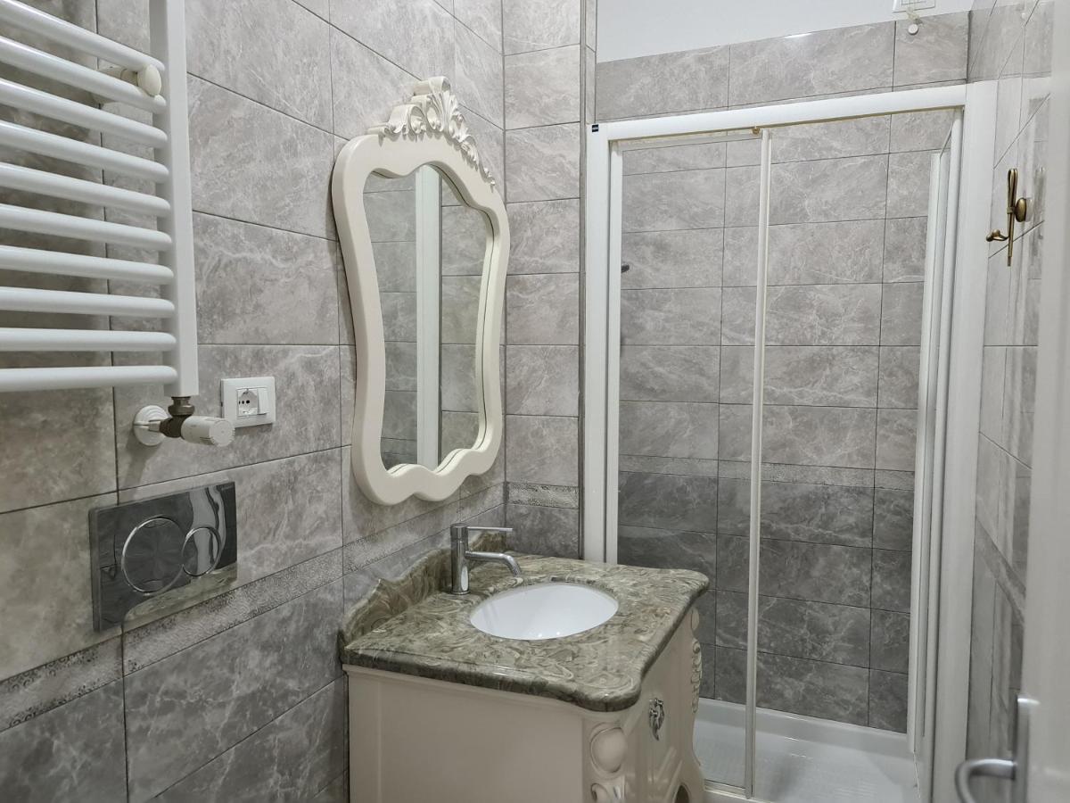 Innstation Guest house *