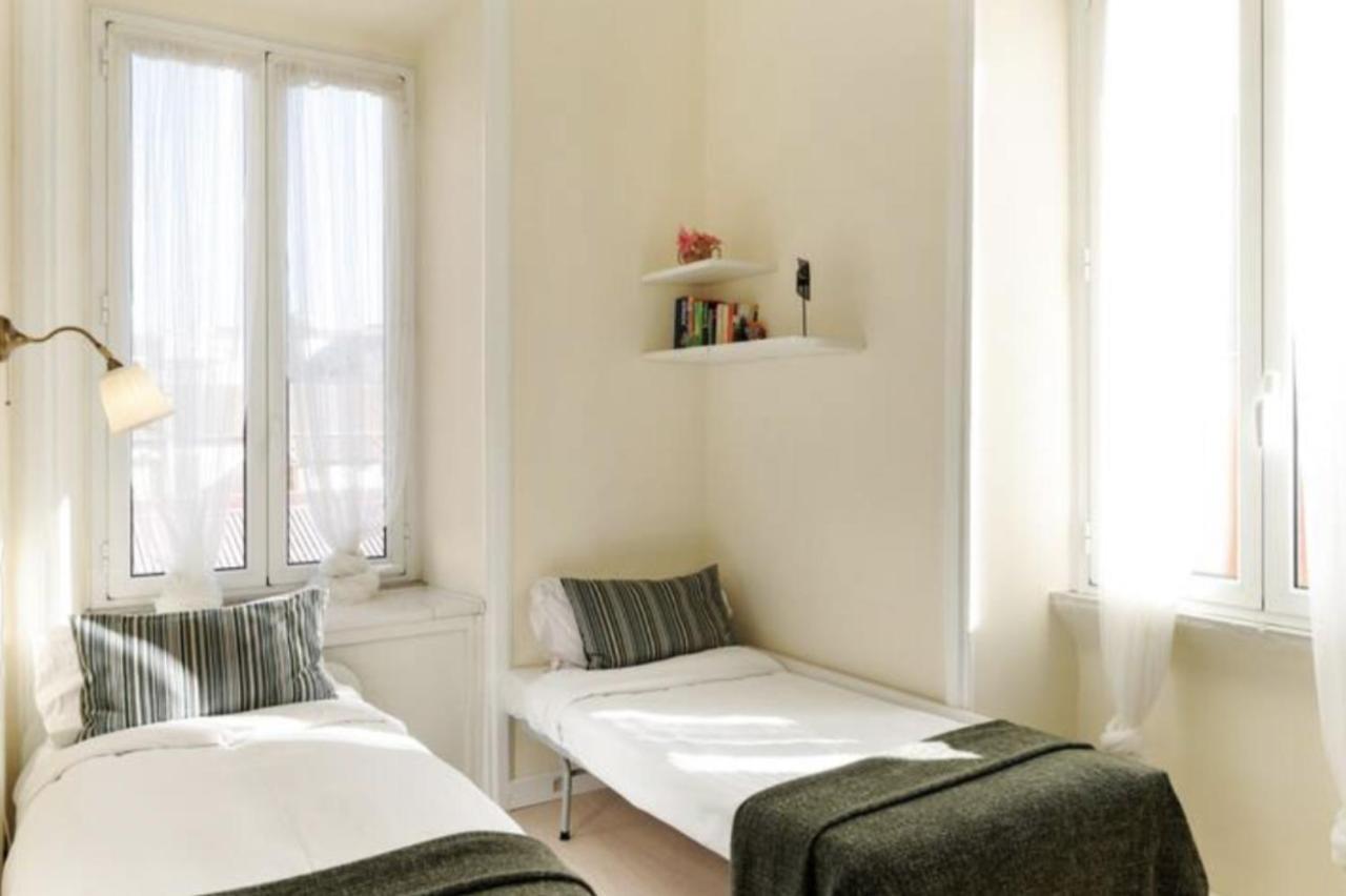 Appartamento Sunny Flat In Elegant Building Close To Colosseum