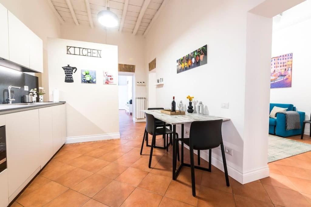Domus Marina Vacanze Romane-colosseo Apartment Rome