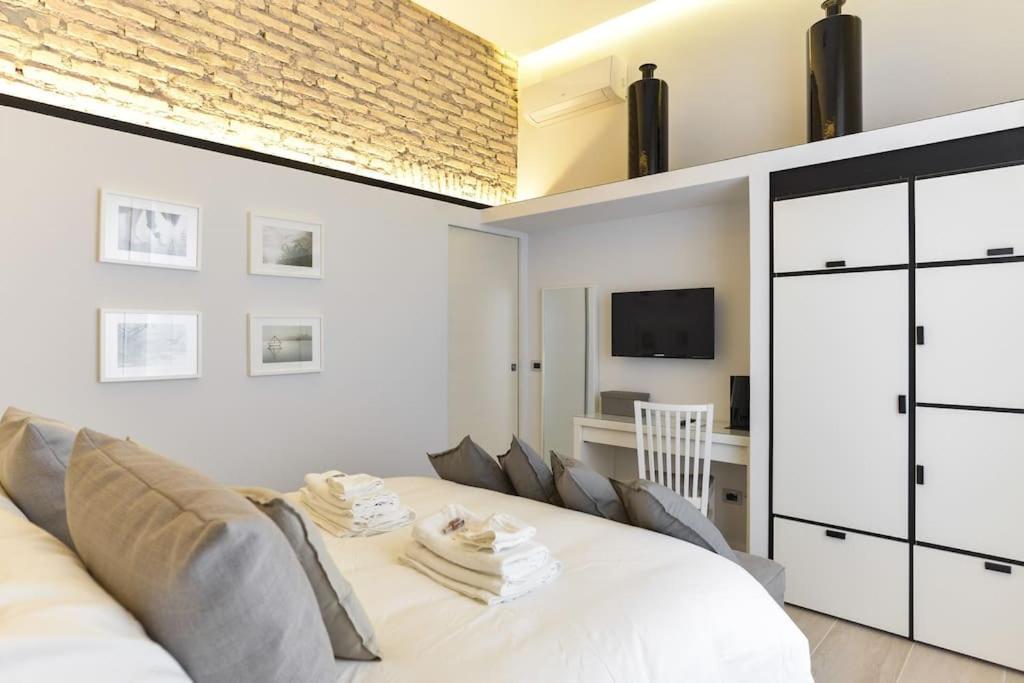 Luxury Vittoria Apartment *