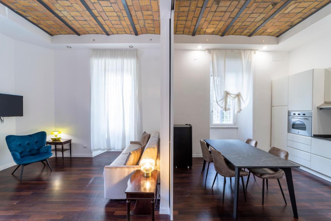 Domus Aurea And Apartment Rome