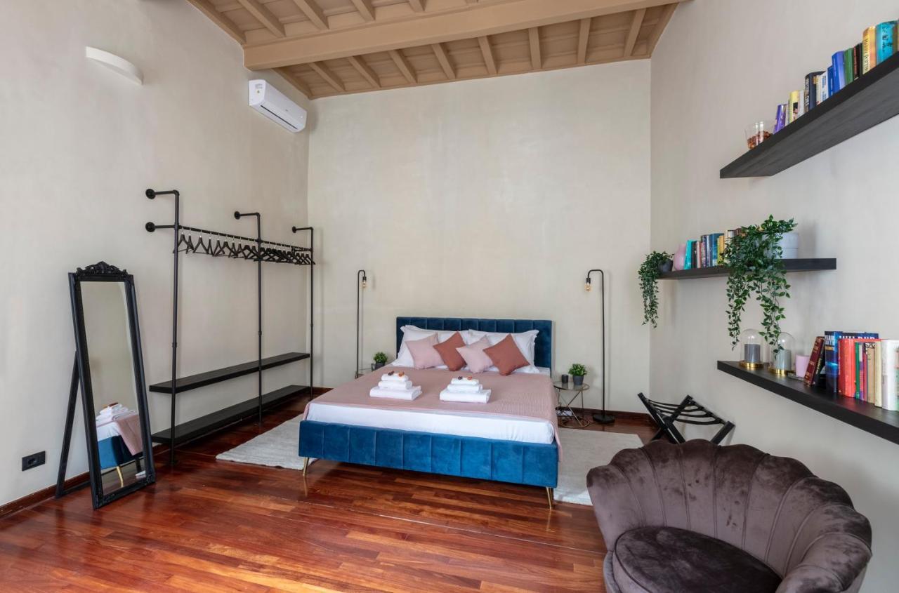 Parione Apartment *