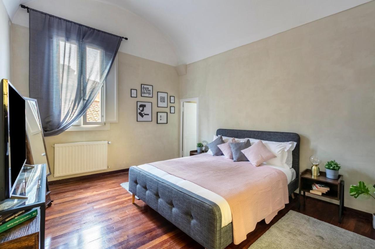 Apartment Parione *