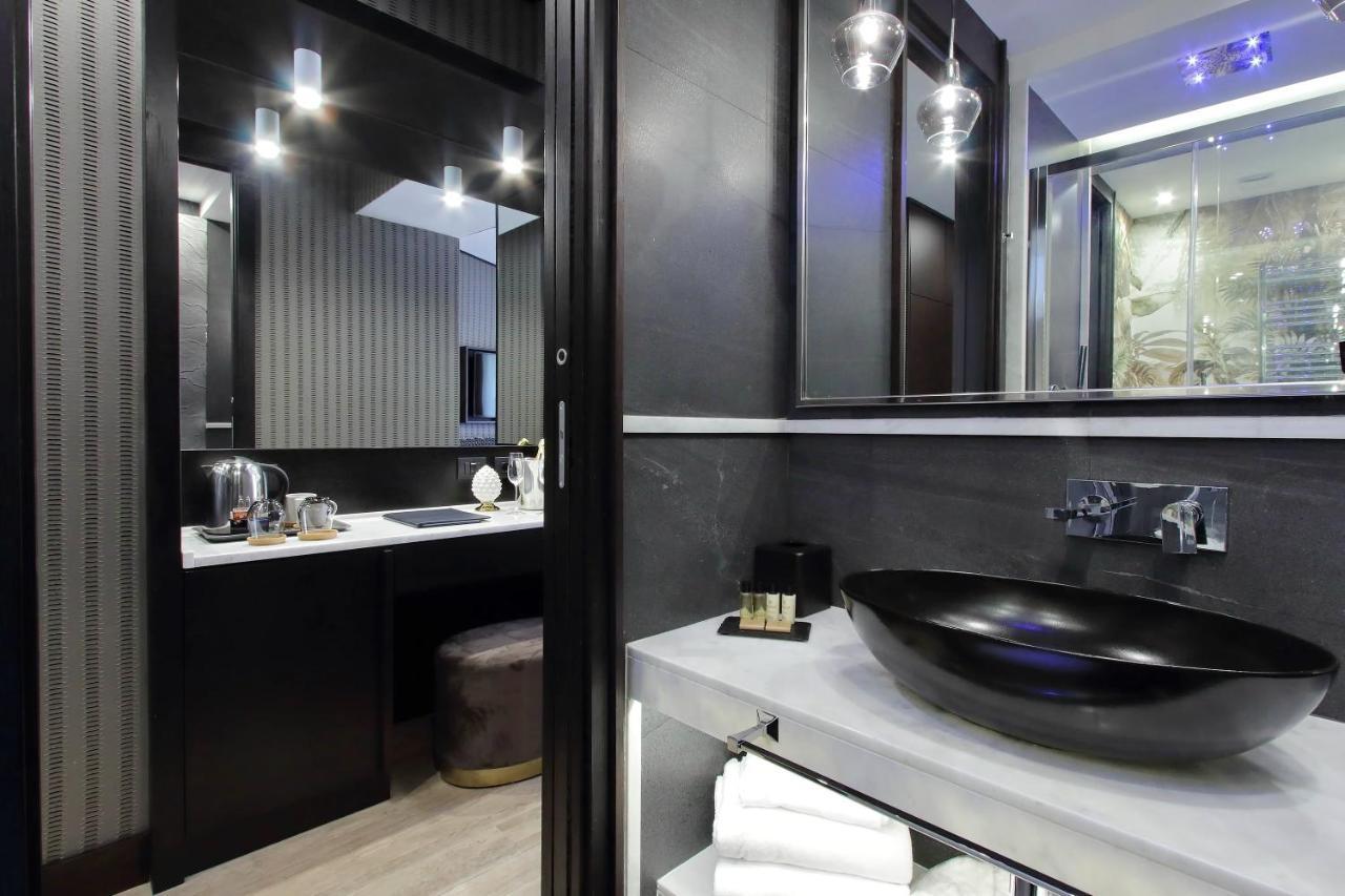 Helmirage Piazza Di Spagna Guest house Rome