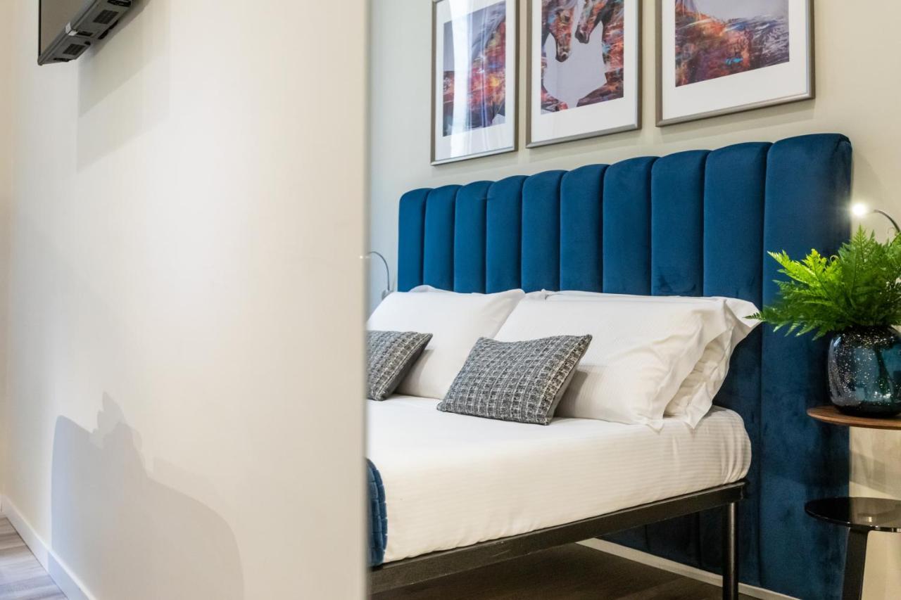 44 - Guest house *