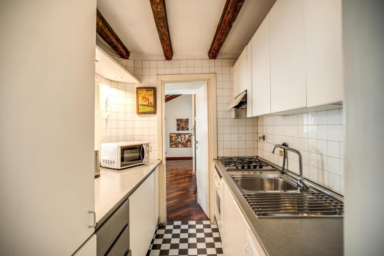 Lovely Attic With Private Terrace By Piazza Navona *