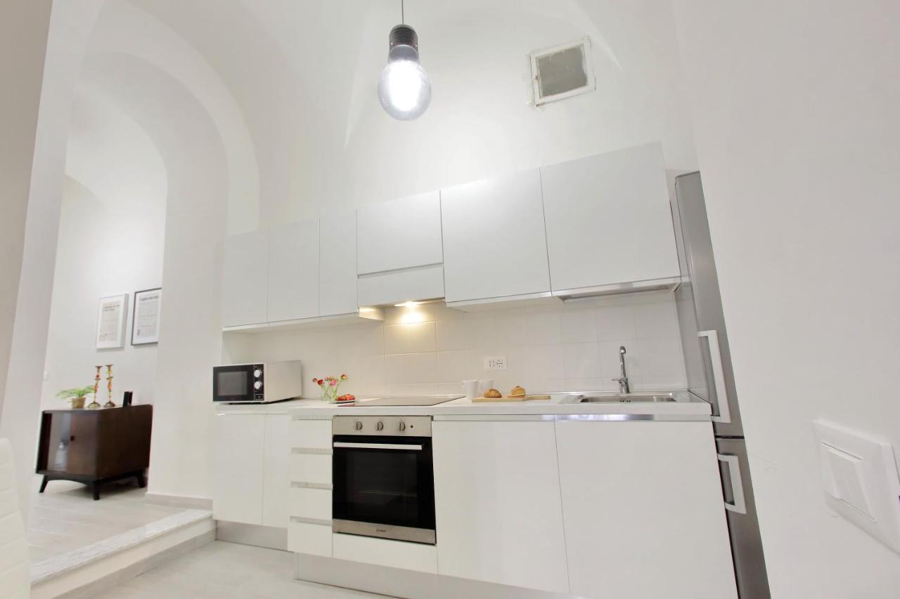 Ponte Cavour Apartment