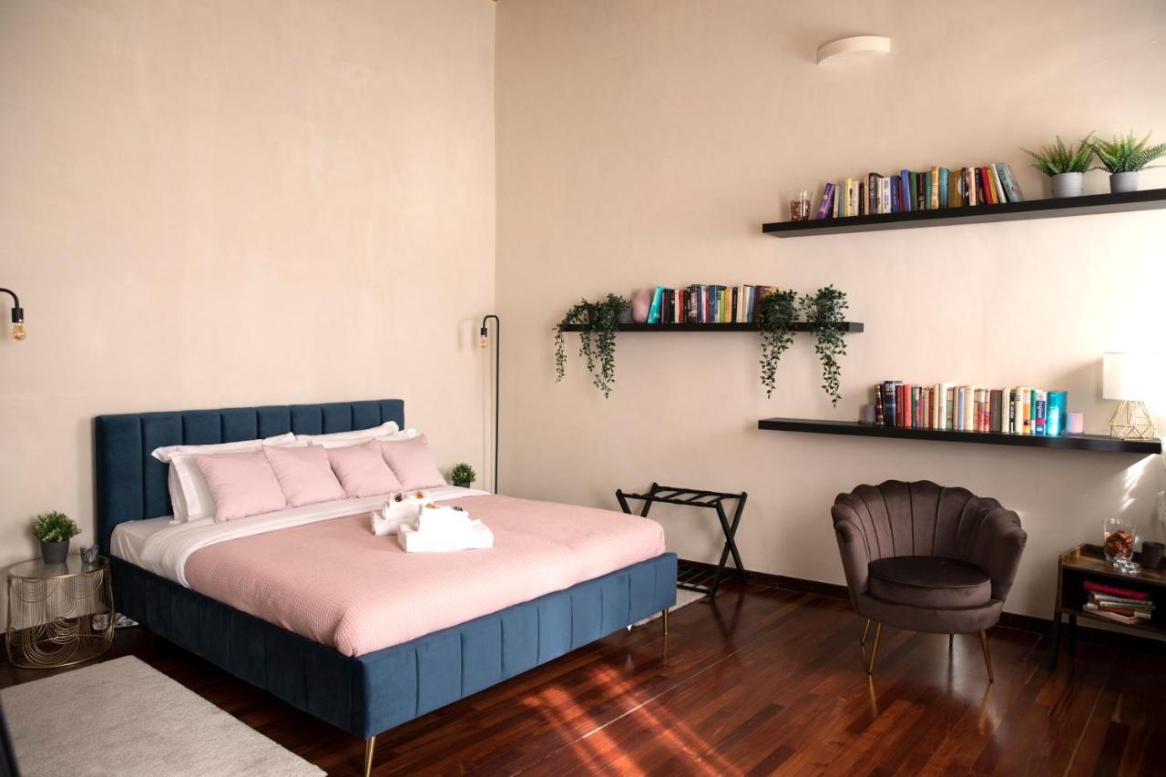 Apartment Parione *