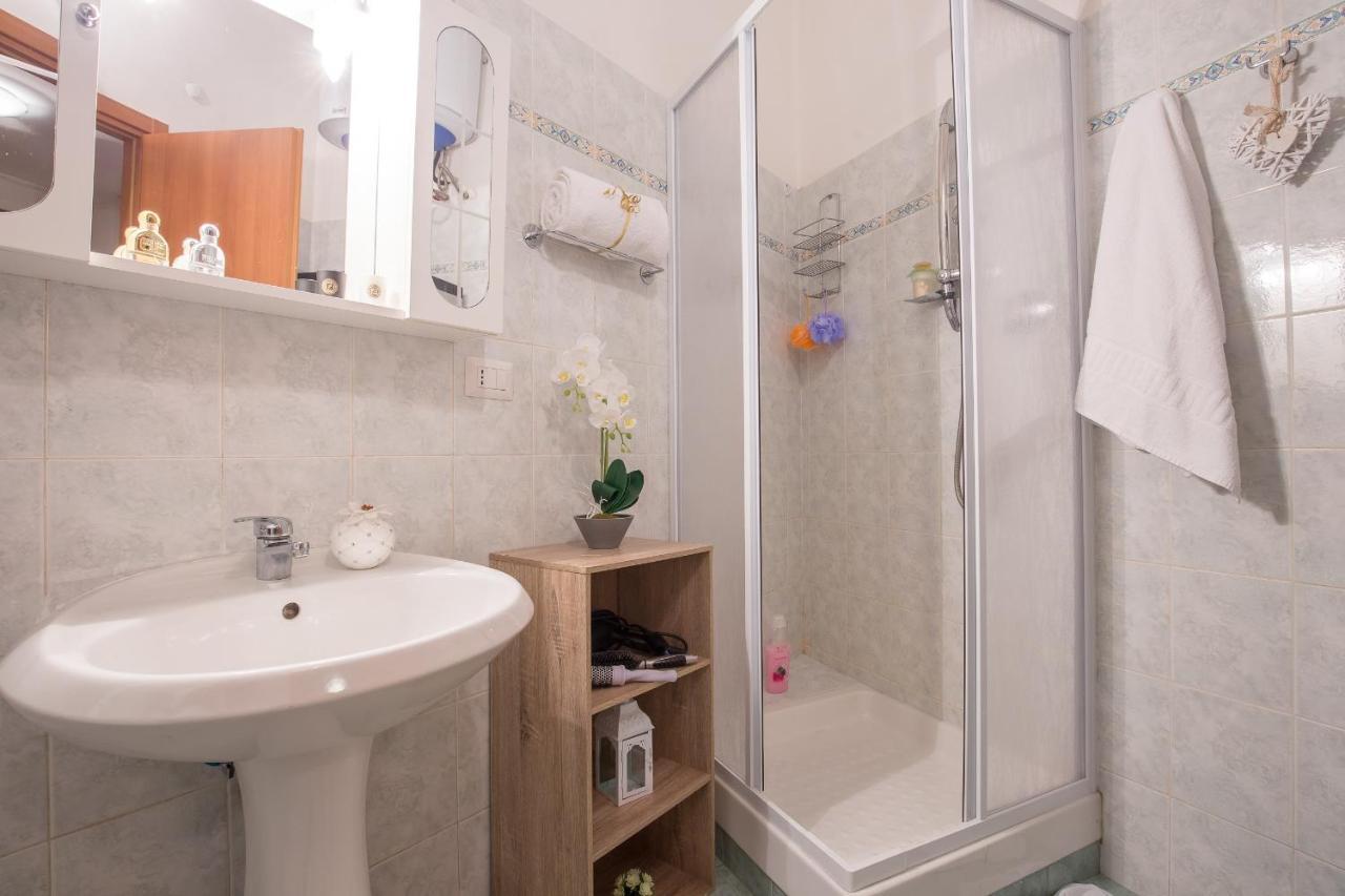 Starry Rome Guest House