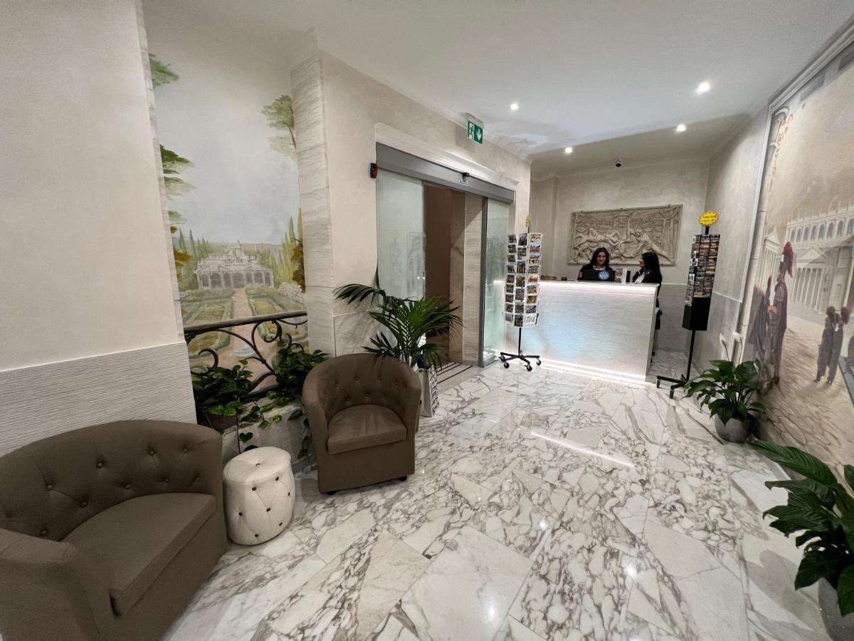 Le Petit 3* Rome