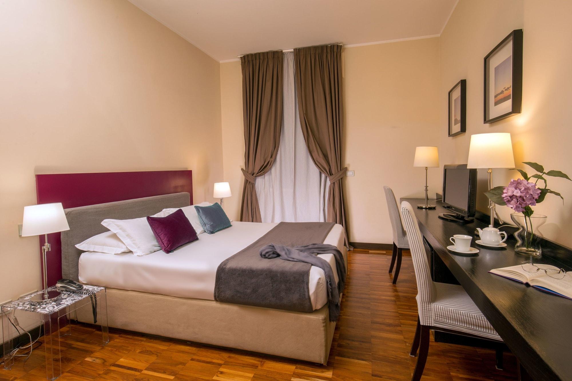 Suitedreams Guest house 2*