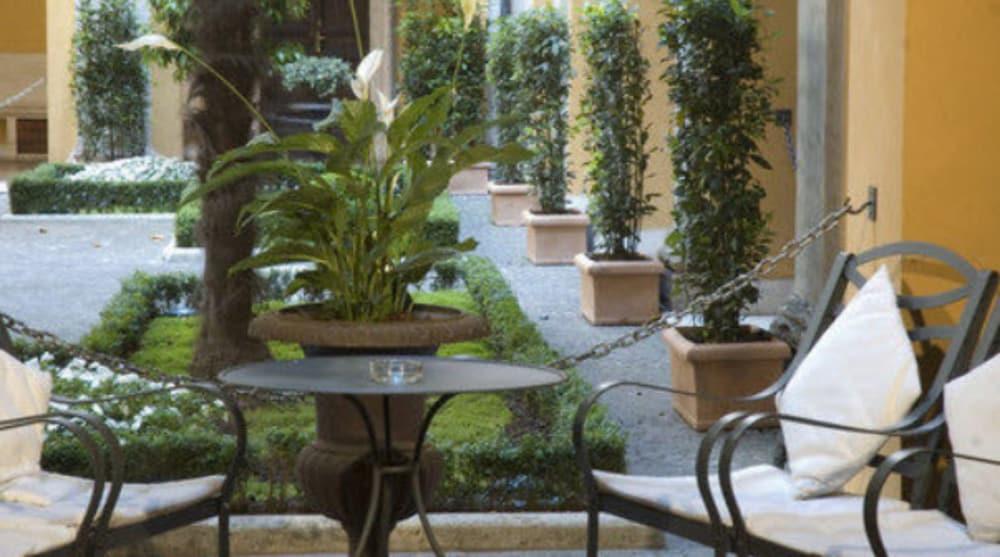 Hotel Palazzo Cardinal Cesi Rome