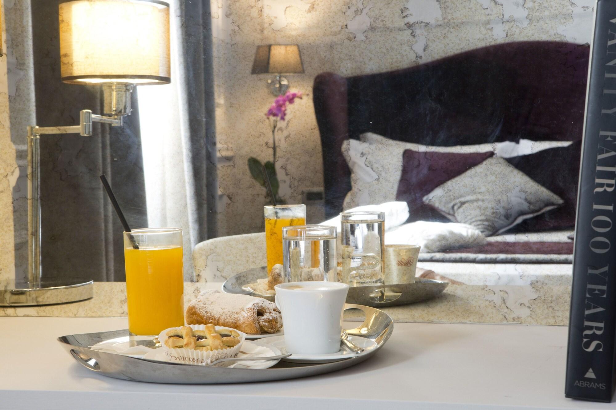 Relais Leone Rome