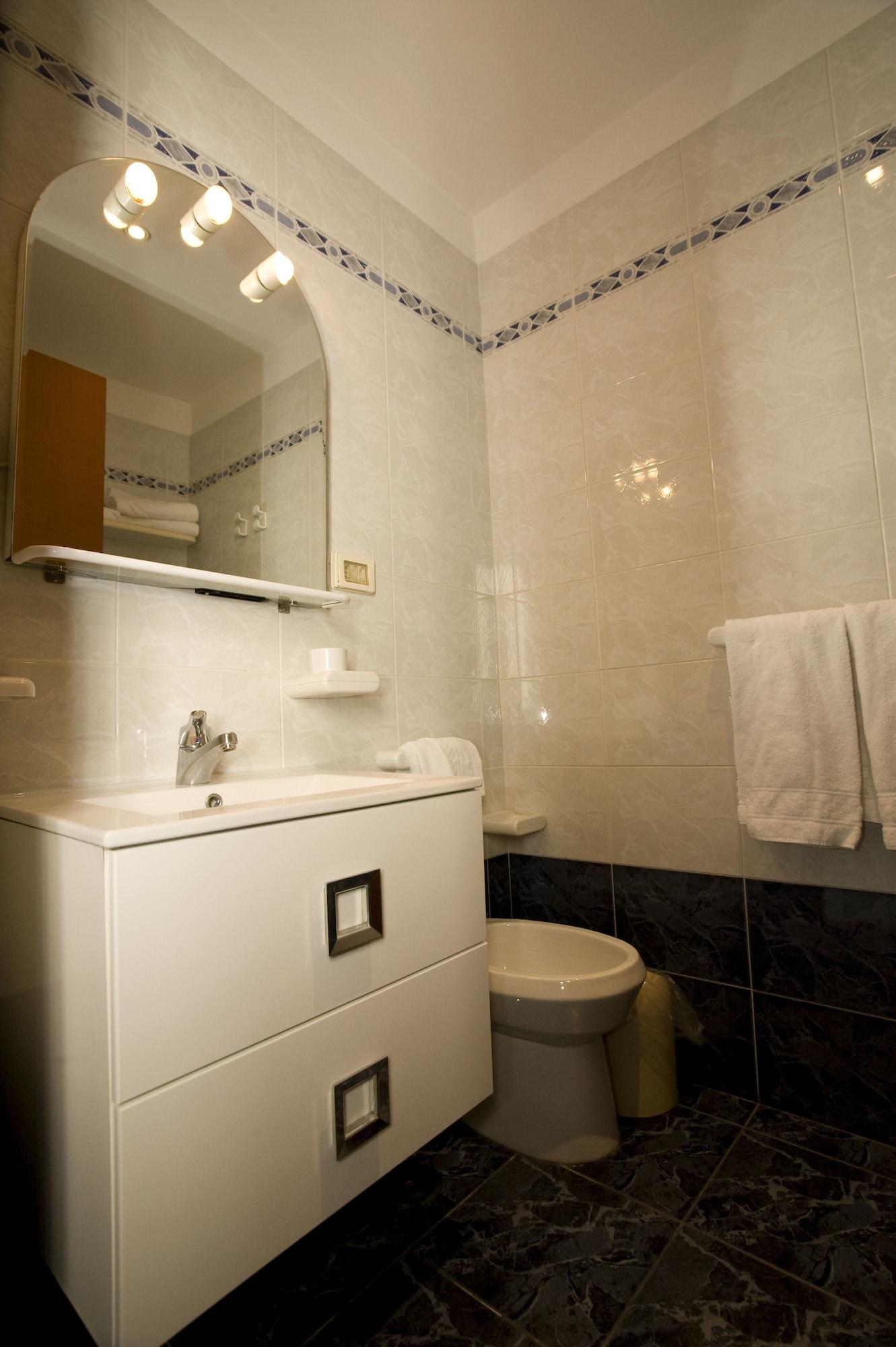 Hotel Domus Aventina 3*