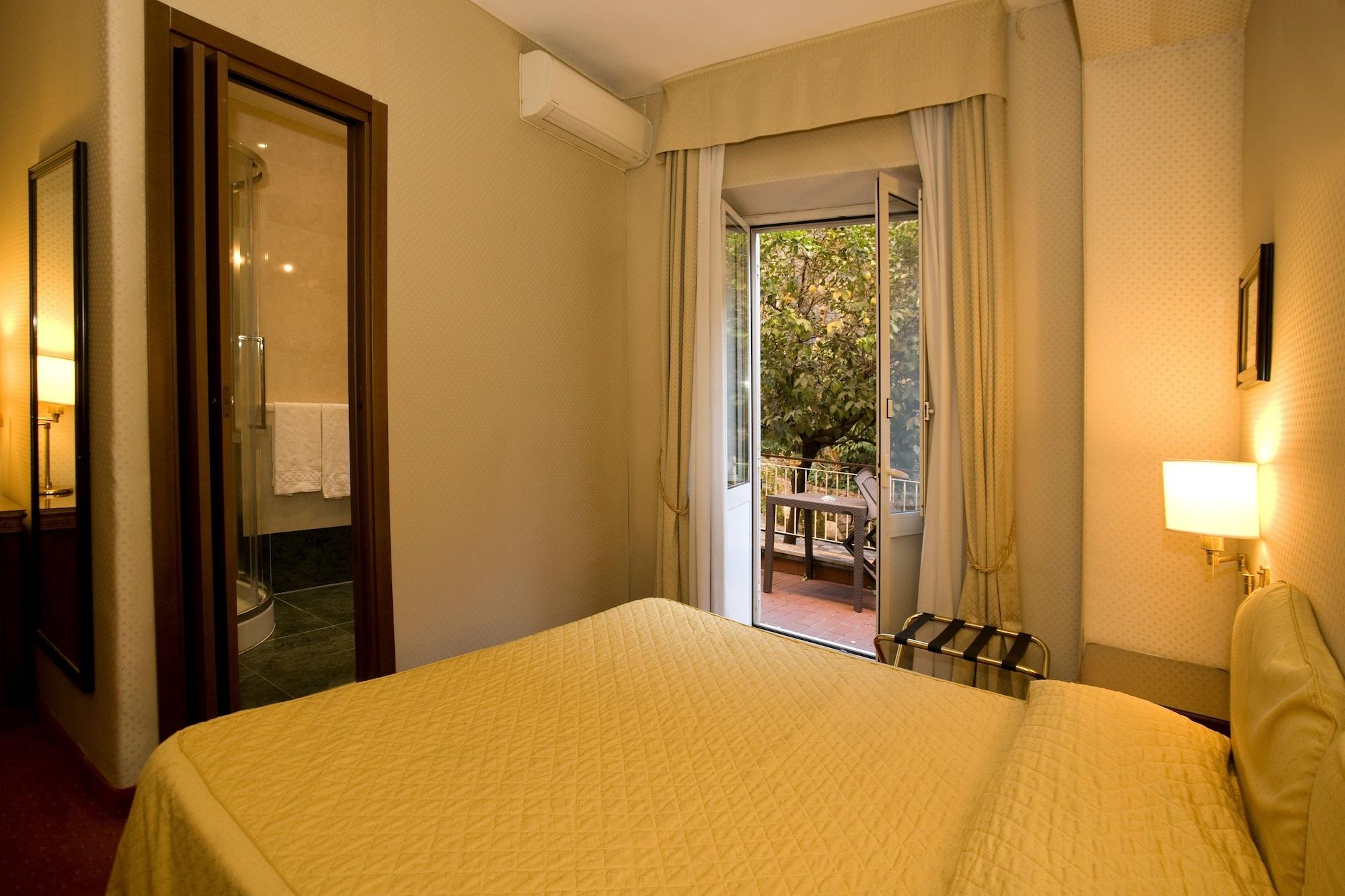 Hotel Domus Aventina Rome