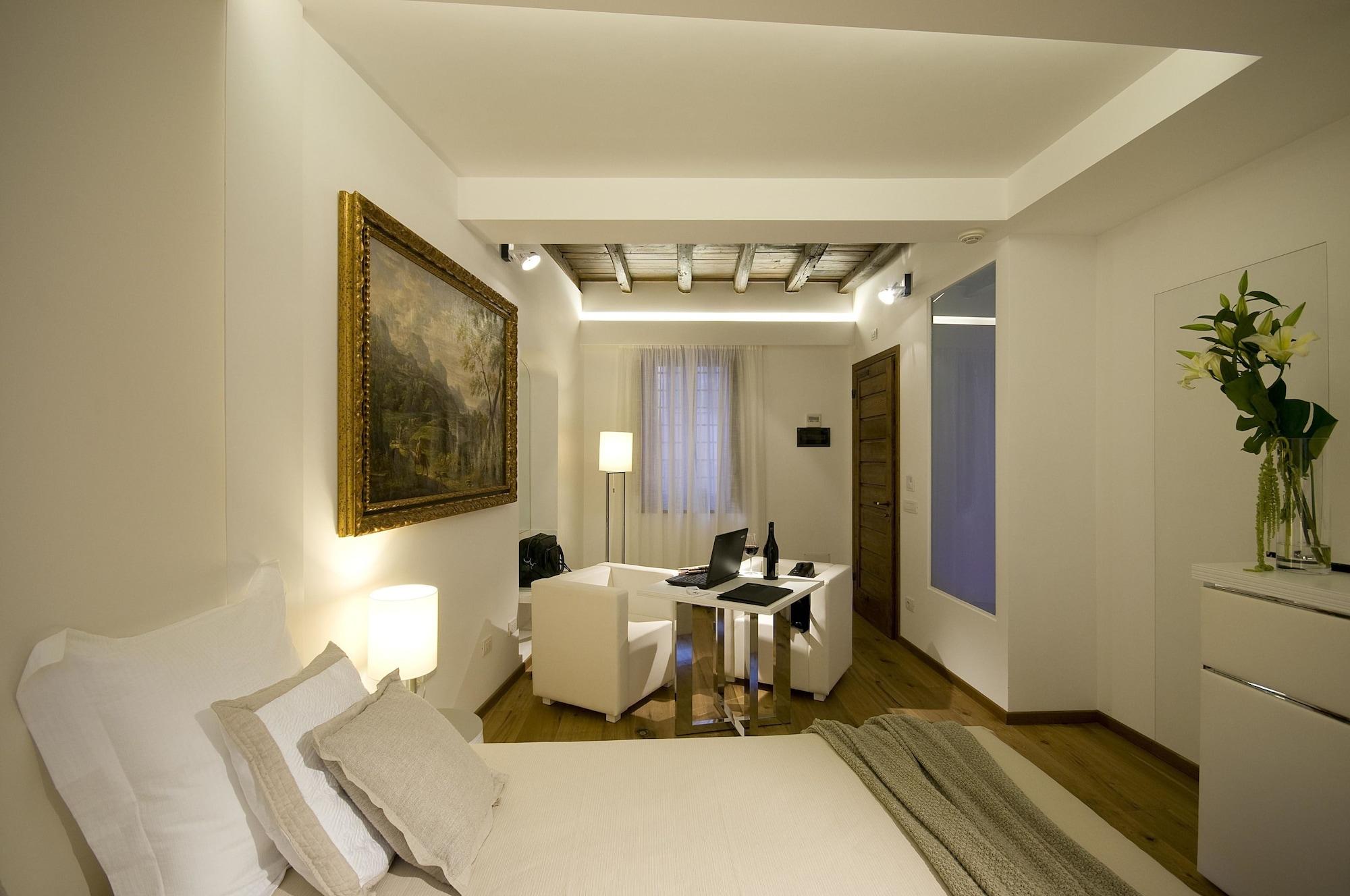 Gigli D'oro Hotel