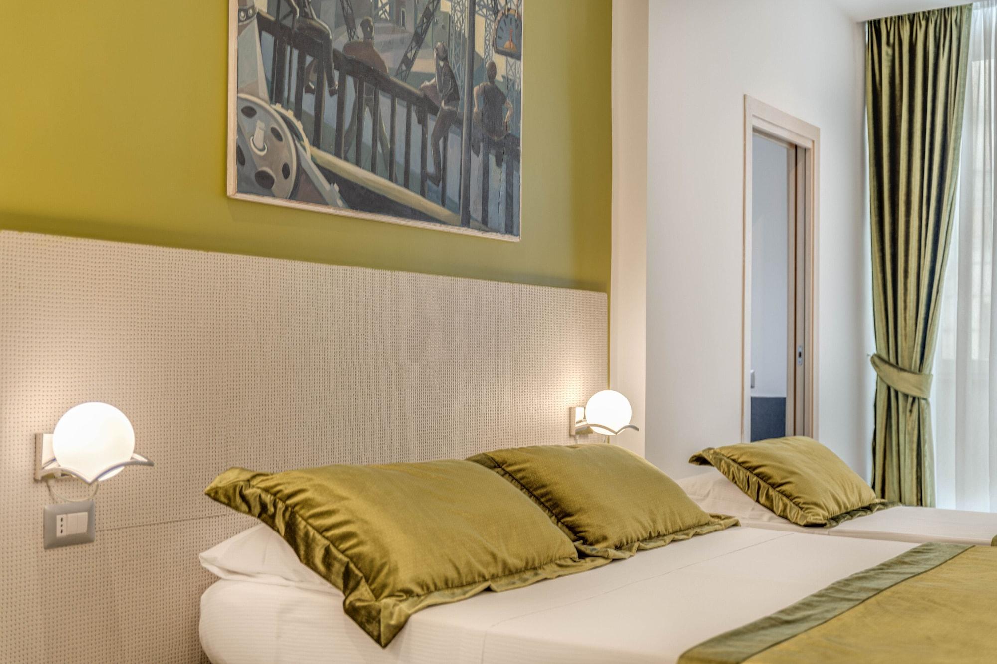 Hotel Trevi Rome