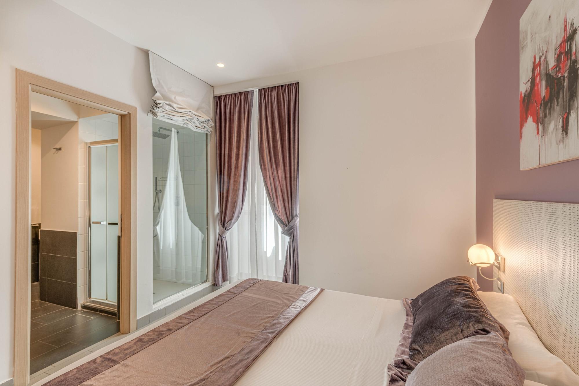 Trevi Hotel 3*