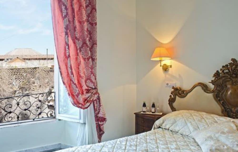 Hotel Le Clarisse Pantheon Rome