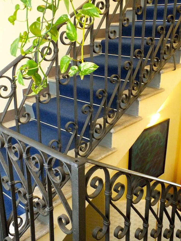 San Lorenzo Hostel