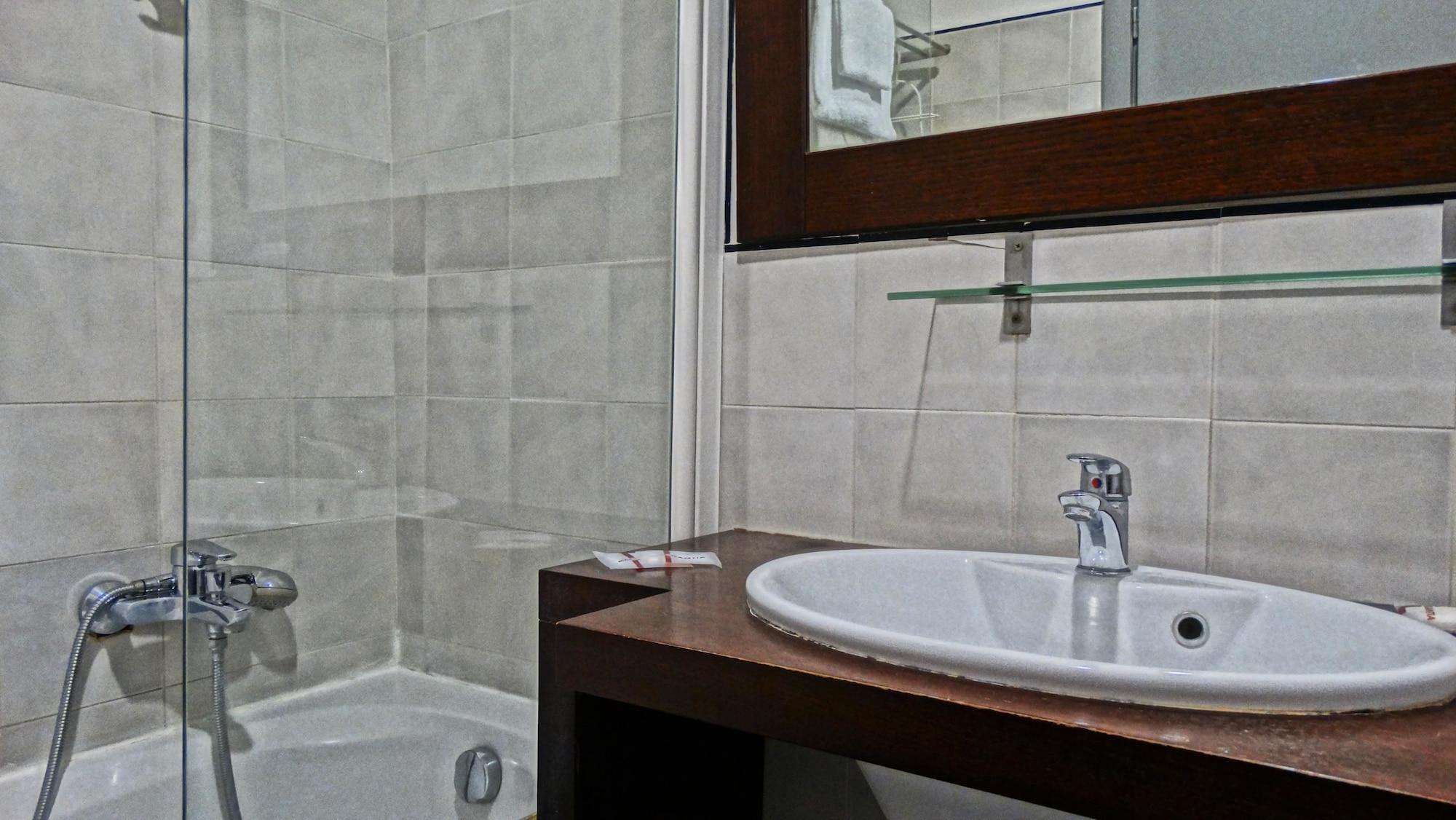 Giuggioli 3* Rome
