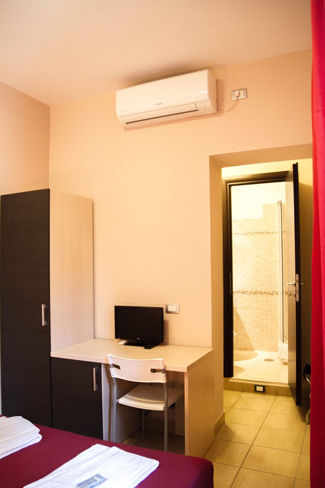 Mosaic Central Guest House Guest house 3*