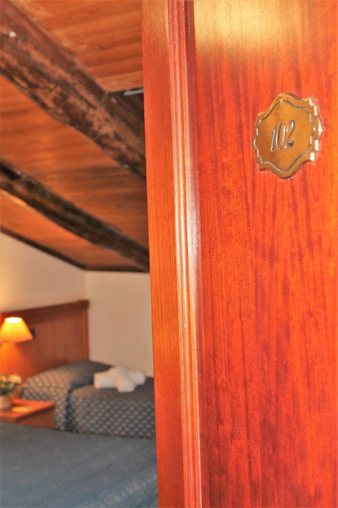 Nights In Bed & Breakfast 3*