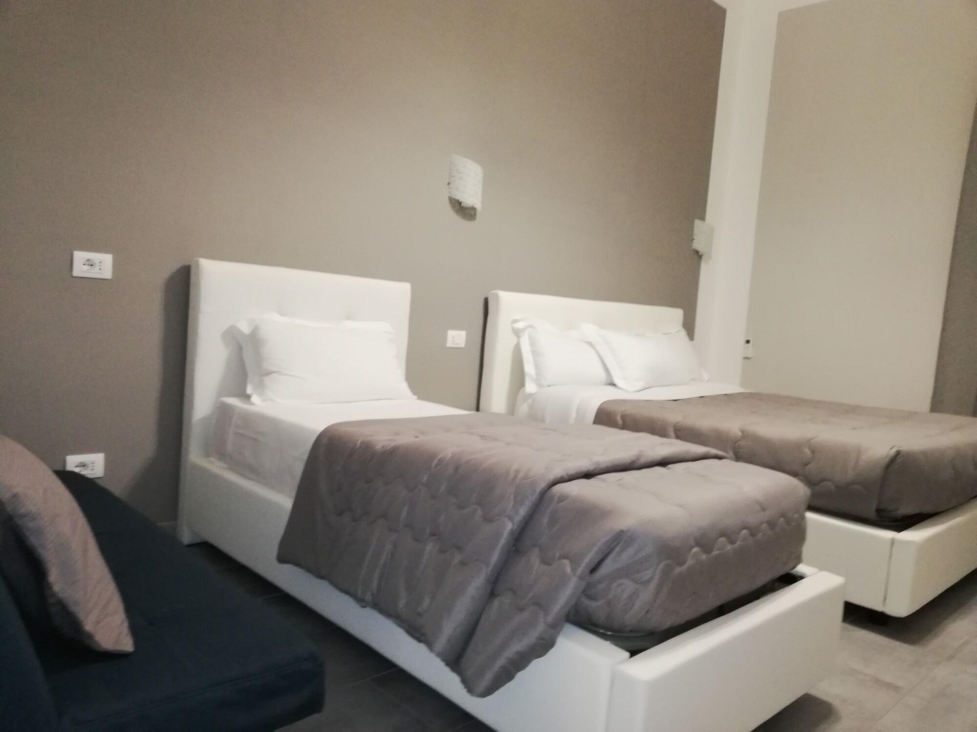 Guest house Garden's Elide 2*