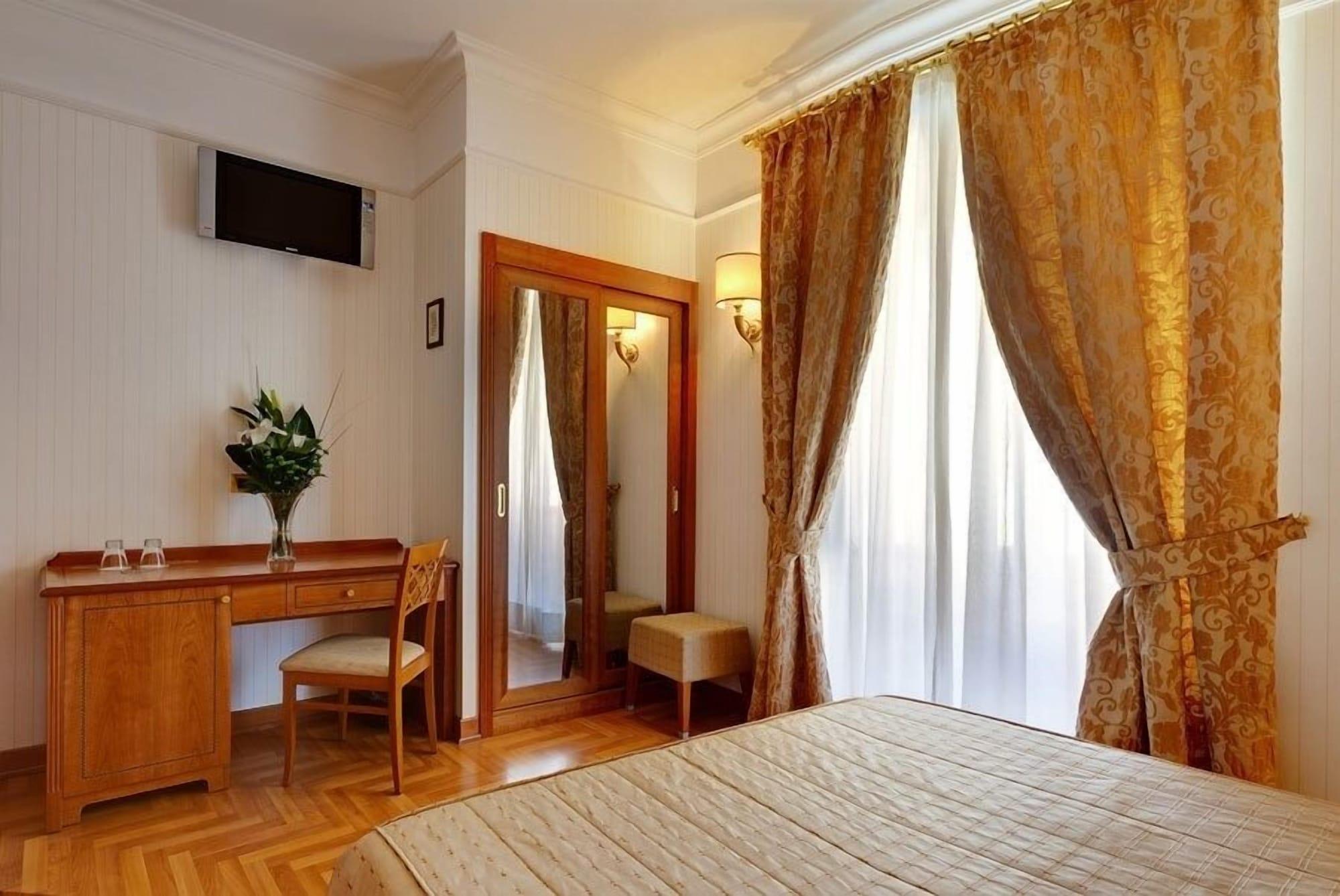 Residenza Romacentro Guest house Rome