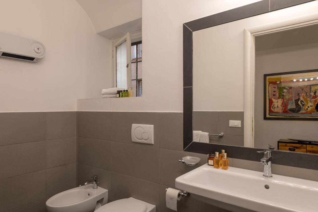 Apartment New! Amazing Piazza Navona View *