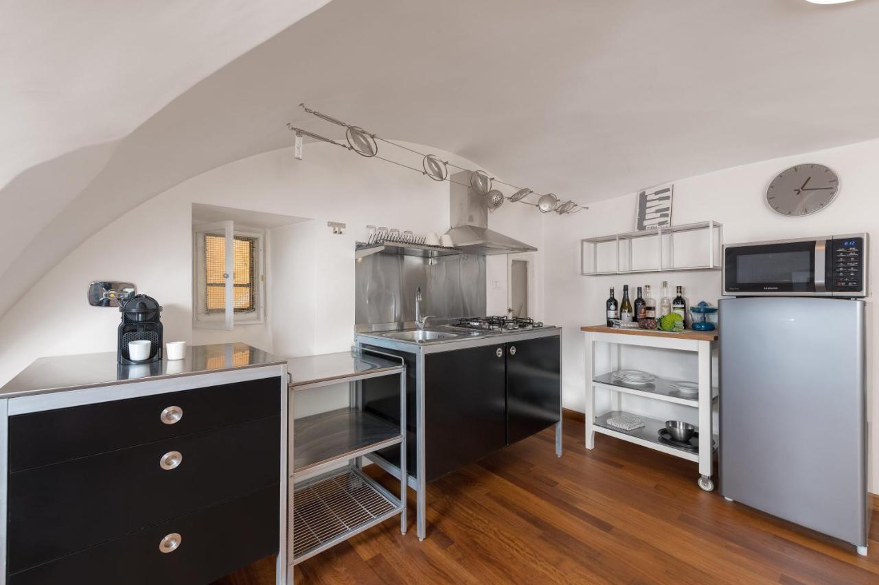 Apartment New! Amazing Piazza Navona View *