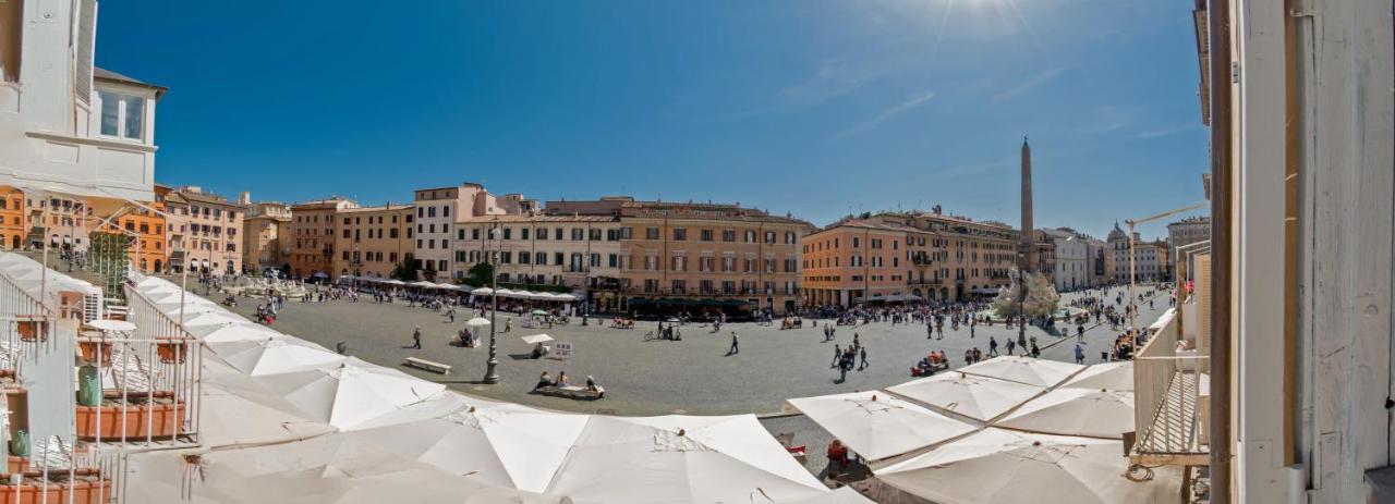New! Amazing Piazza Navona View Apartment Rome