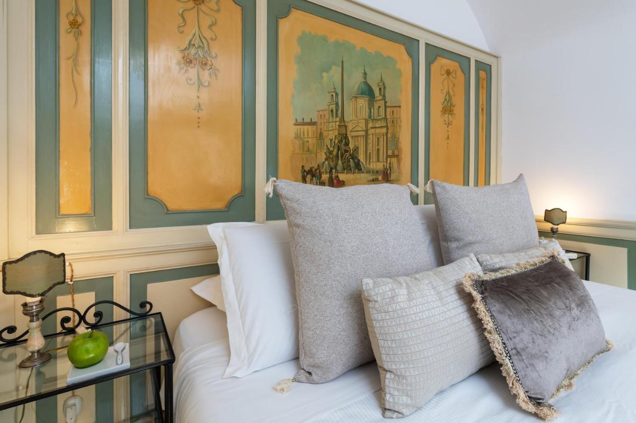 New! Amazing Piazza Navona View Apartment *