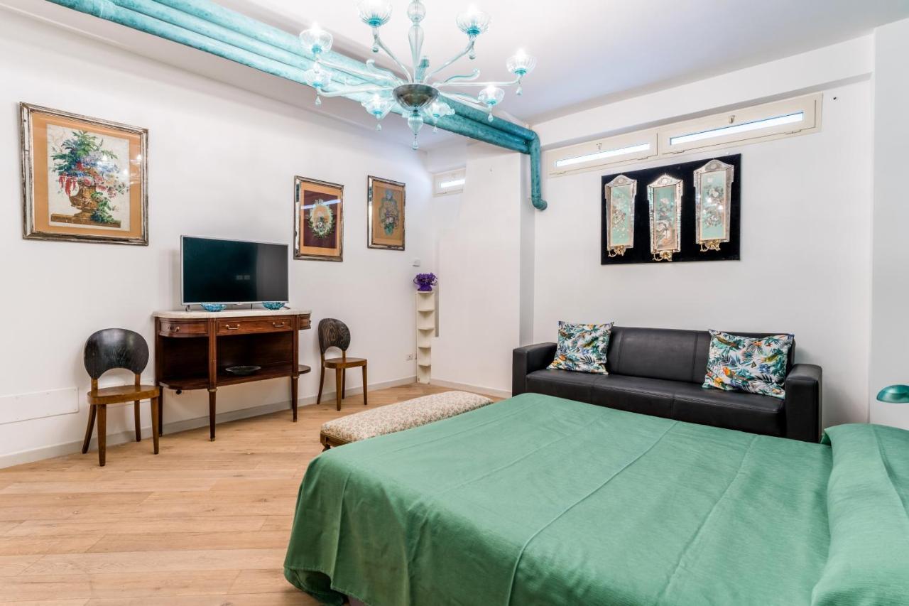 Enjoy Your - Vatican Apartment