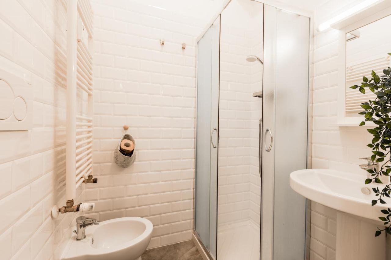 Lux House Guest Guest house Rome