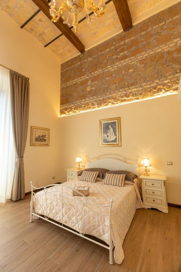 Apartment Kings In *
