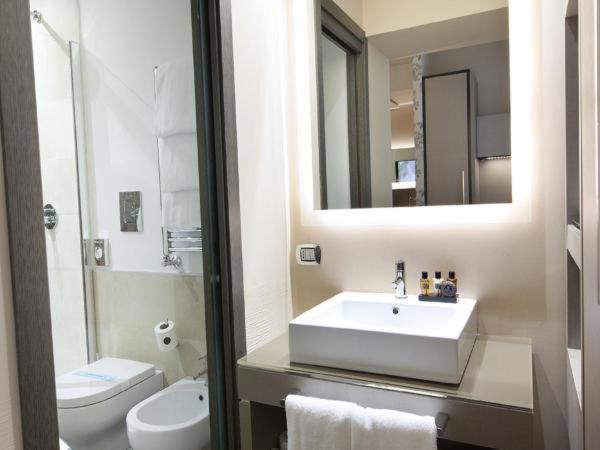 Trevi Hotel Rome