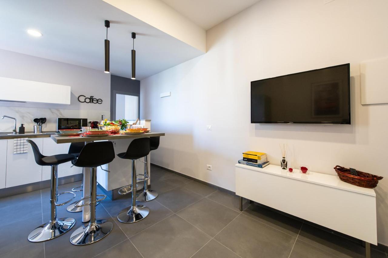 Apartment Clover - 13 Piazza Pio Xi Rome