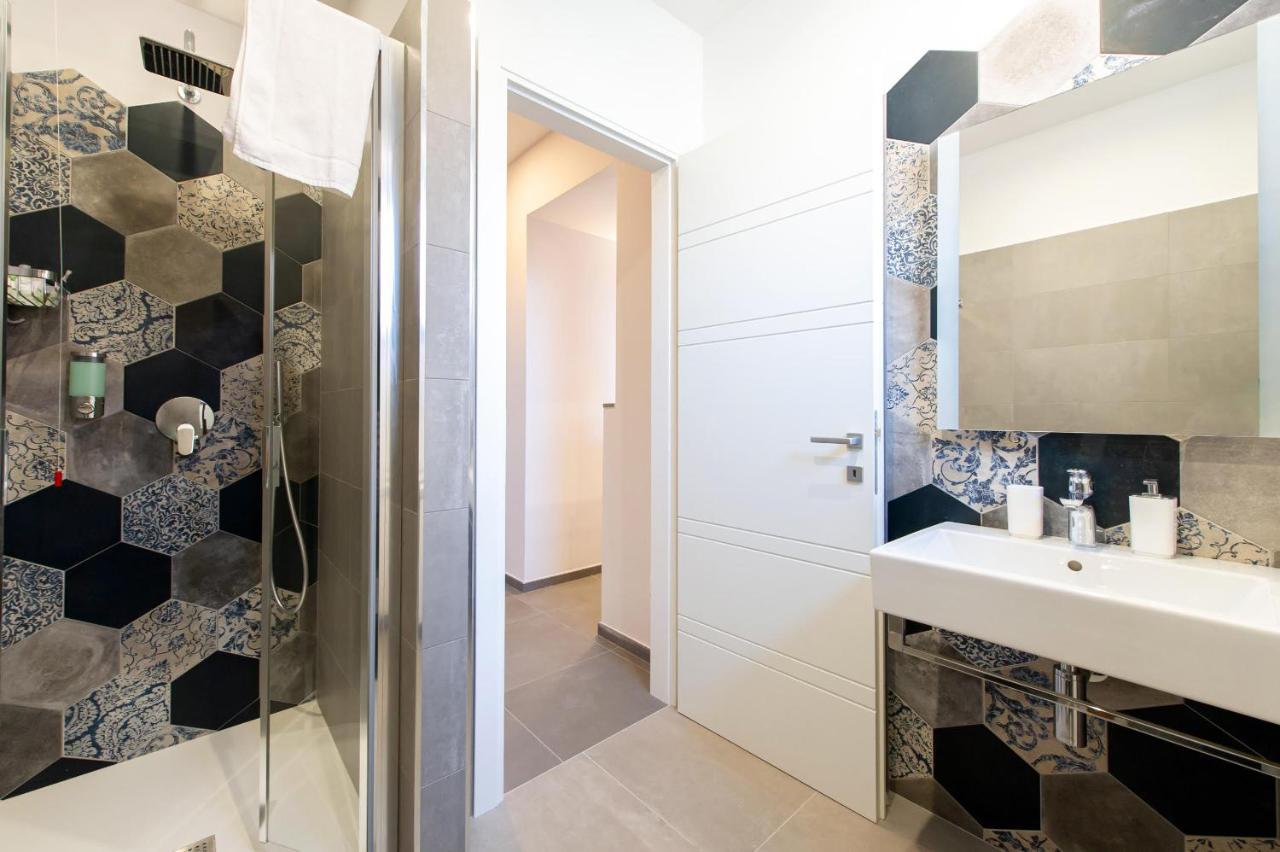 Apartment Clover - 13 Piazza Pio Xi *